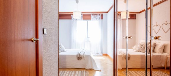 3 bedrooms Apartment in Zaragoza, Spain No. 138561 10