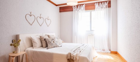 3 bedrooms Apartment in Zaragoza, Spain No. 138561 8