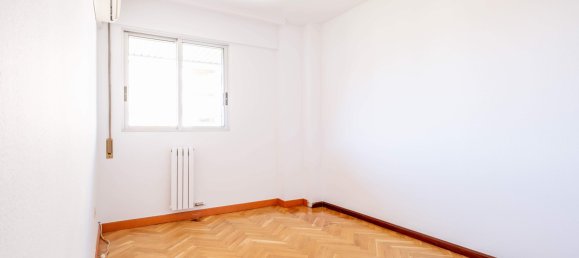 3 bedrooms Apartment in Zaragoza, Spain No. 138561 30