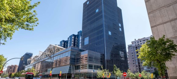 3 bedrooms Apartment in Zaragoza, Spain No. 138561 3