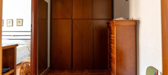 Квартира с 6 комнатами в Катания, Италия № 36131 8