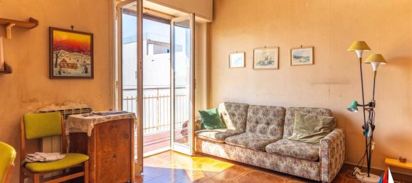 Квартира с 6 комнатами в Катания, Италия № 36131 22