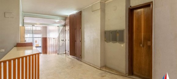 Квартира с 6 комнатами в Катания, Италия № 36131 6