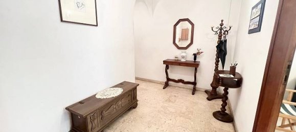 Квартира с 2 спальнями в Таранто, Италия № 83050 3