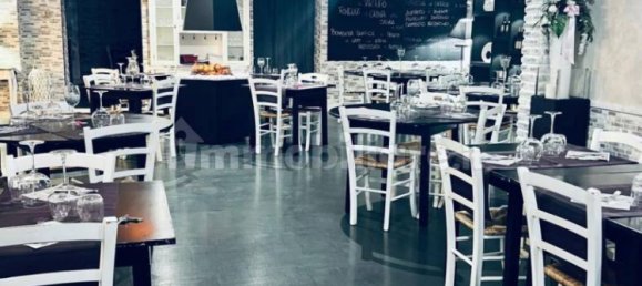 1-salle Propriété commerciale à Rome, Italy No. 375573 2