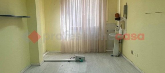 5 rooms Office in Livorno, Italy No. 356713 6