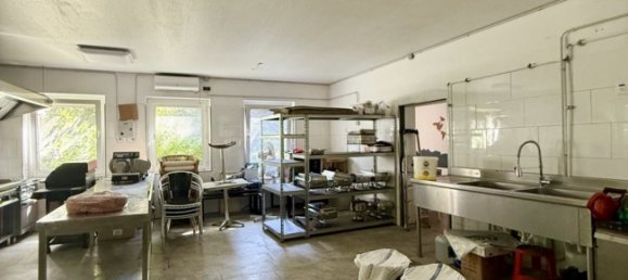 10 rooms Building in Bielefeld, Germany No. 219949 9