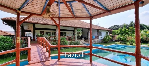 4 bedrooms Cafe / restaurant in Pattaya, Thailand No. 15384 5