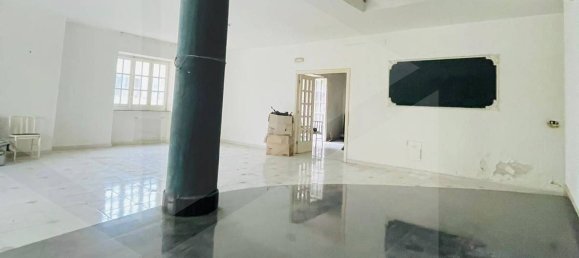 6 rooms House in Villaricca, Italy No. 29390 11