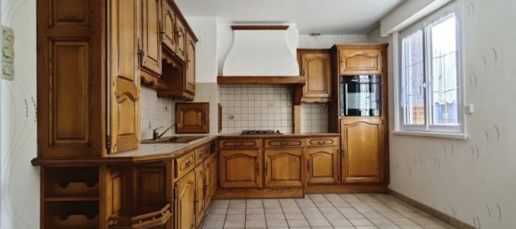 8-Zimmer Haus in Steenbecque, France, Nr. 45922 5