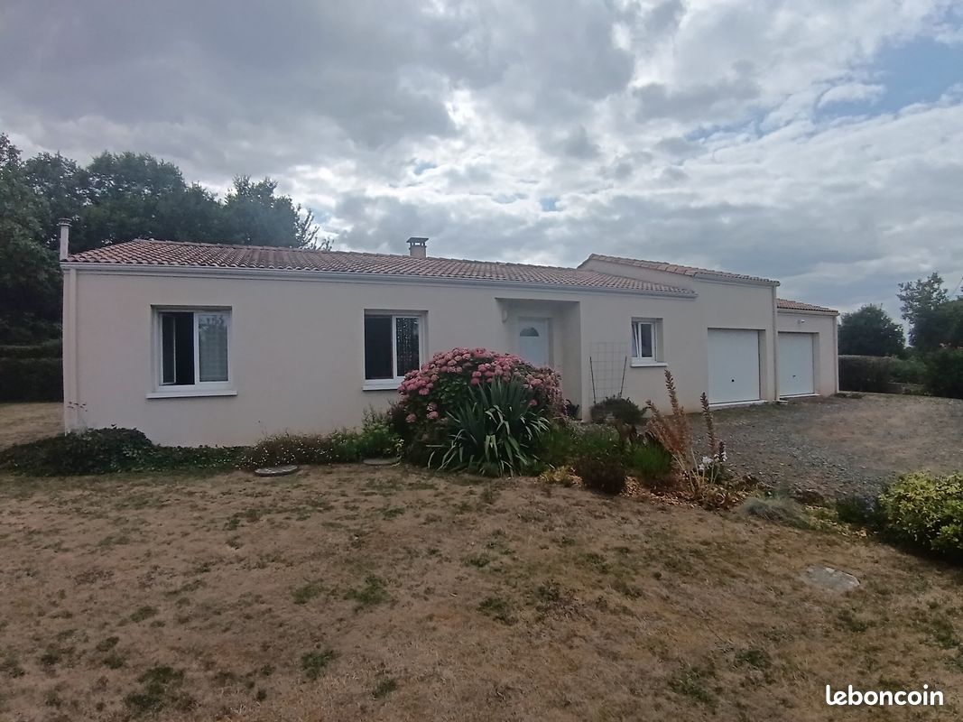 3 Schlafzimmer Haus in Deux-Sevres, France, Nr. 295842