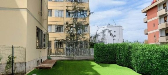 Apartamento de 5 dormitorios en Florence, Italy No. 335449 5