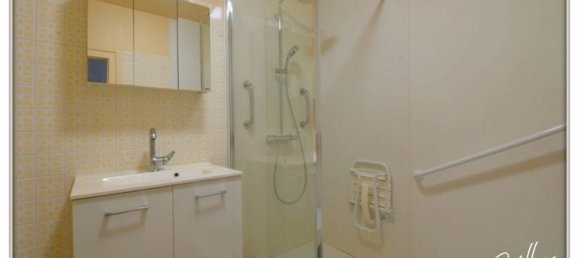 5 Schlafzimmer Stadthaus in Le Chatelet, France, Nr. 75906 5