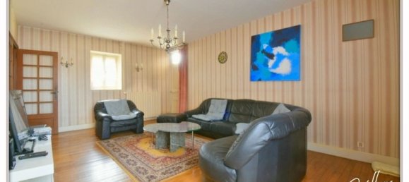 5 Schlafzimmer Stadthaus in Le Chatelet, France, Nr. 75906 30