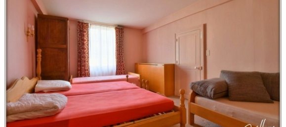 5 Schlafzimmer Stadthaus in Le Chatelet, France, Nr. 75906 28