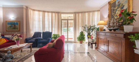 5 bedrooms Villa in Cori, Italy No. 307969 2