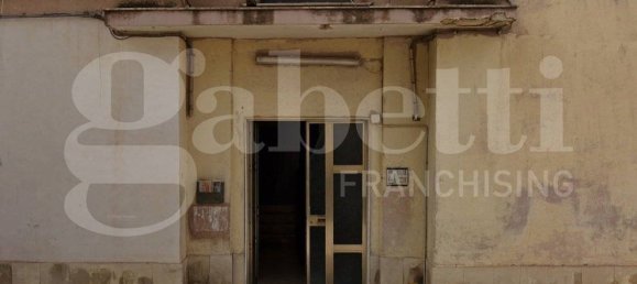 2 bedrooms Apartment in Syracuse, Italy No. 242244 2