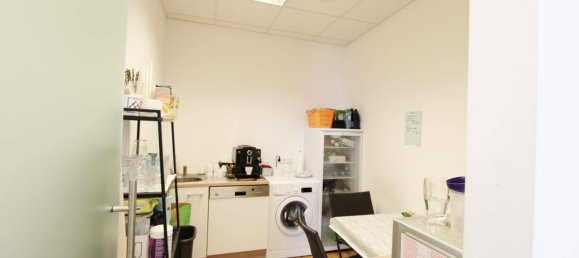 Propiedad comercial en Traun, Austria 84 m² No. 140350 8