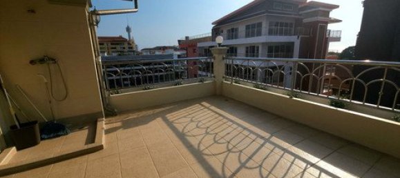3 bedrooms Apartment in Pattaya, Thailand No. 12927 14