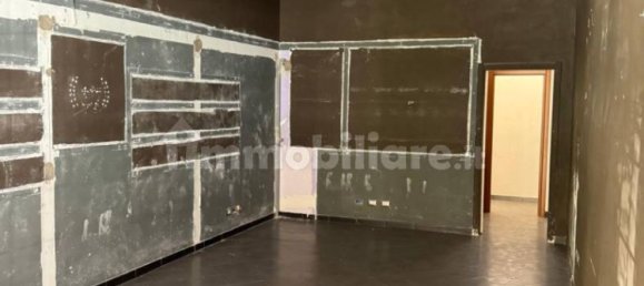 2 rooms Commercial property in Ciampino, Italy No. 311800 2