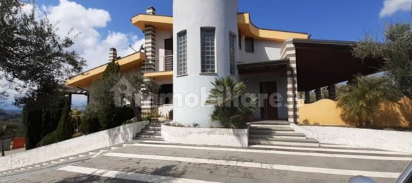 6 bedrooms Villa in Barcellona Pozzo di Gotto, Italy No. 317728 2