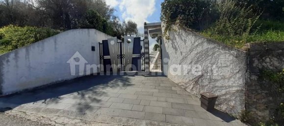 6 bedrooms Villa in Barcellona Pozzo di Gotto, Italy No. 317728 8