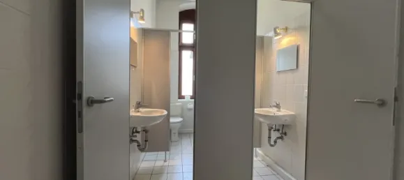 Oficina de 7 habitaciónes en Magdeburg, Germany No. 25986 20