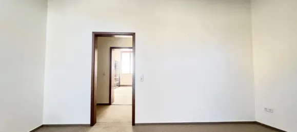 Oficina de 7 habitaciónes en Magdeburg, Germany No. 25986 24