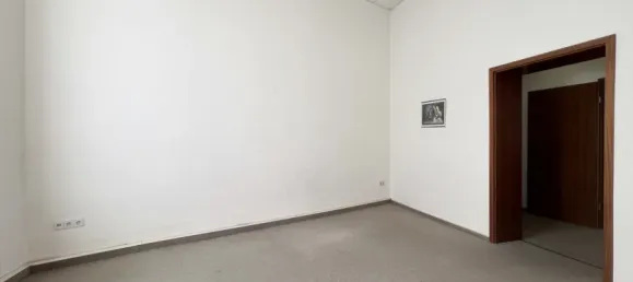 Oficina de 7 habitaciónes en Magdeburg, Germany No. 25986 29