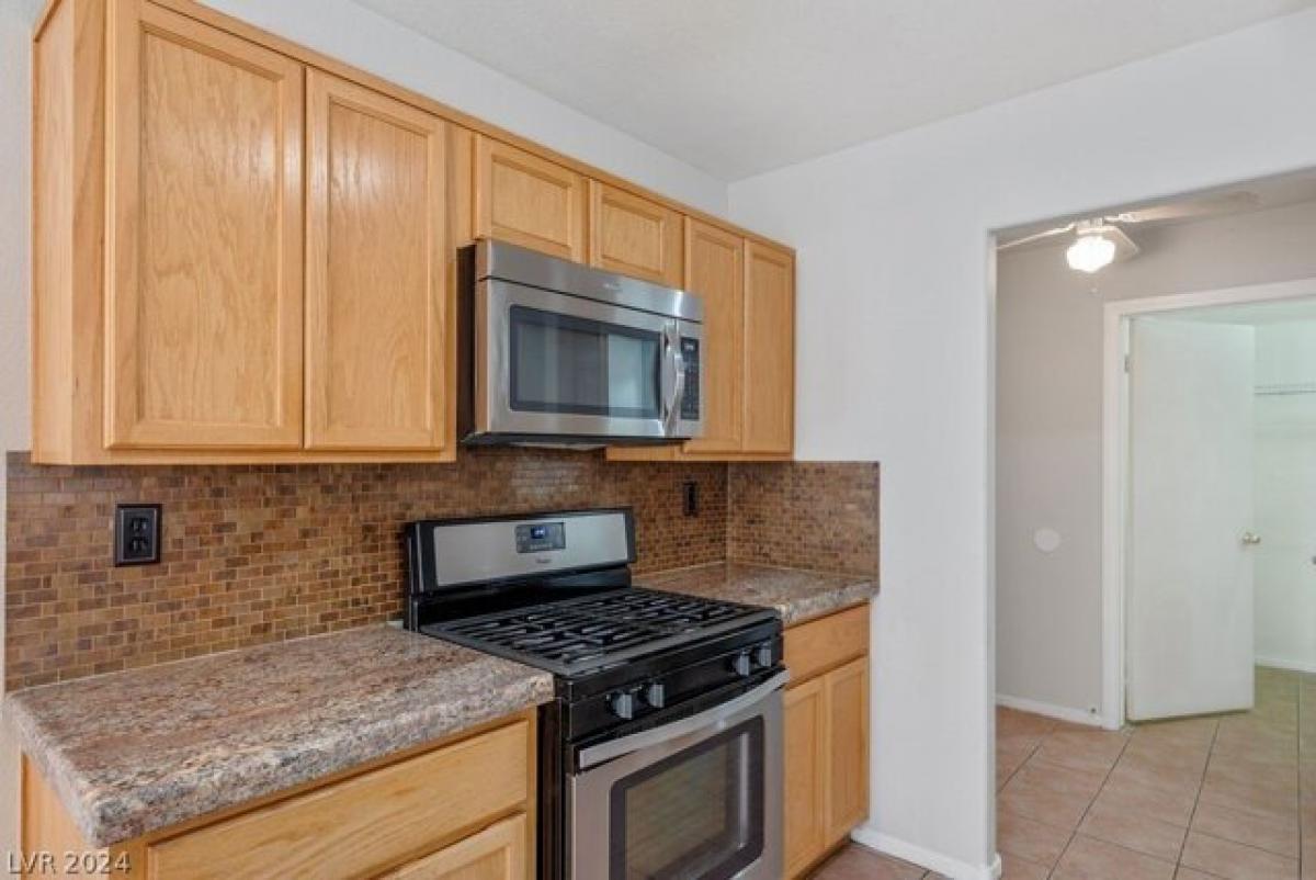 Casa de 3 dormitorios en Henderson, USA No. 376082