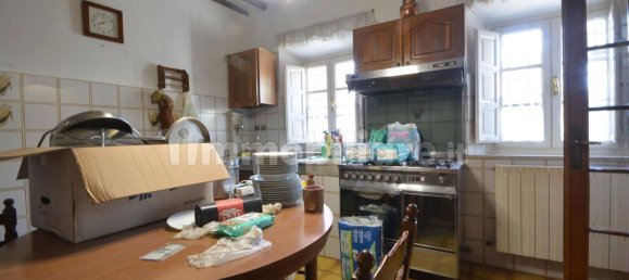 4 bedrooms House in Capannori, Italy No. 307306 5