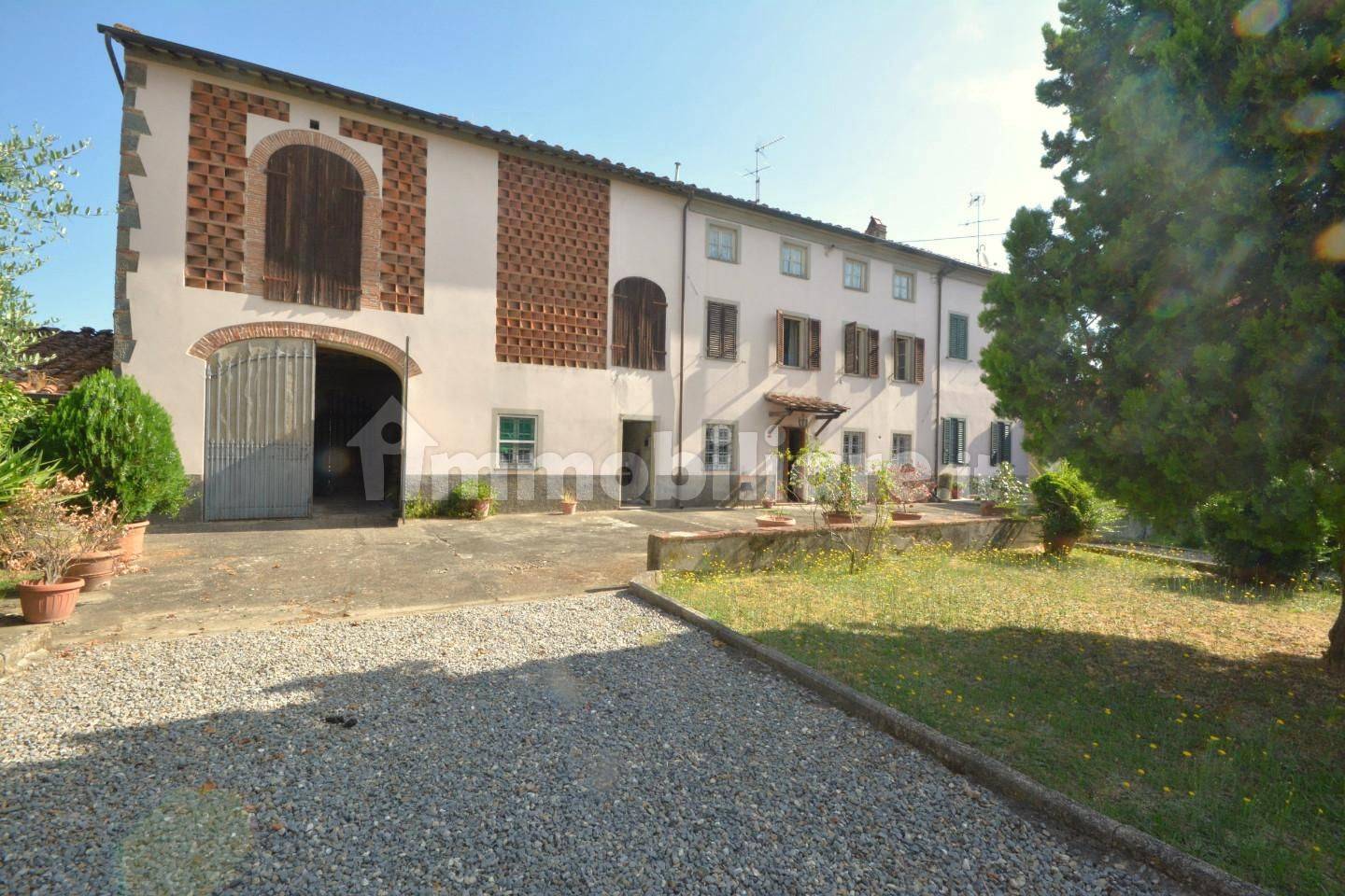 4 bedrooms House in Capannori, Italy No. 307306