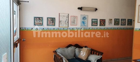 2 rooms Commercial property in Palermo, Italy No. 364439 3