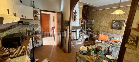 Apartamento de 2 dormitorios en Carrara, Italy No. 179301 8