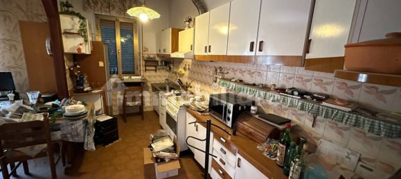 Apartamento de 2 dormitorios en Carrara, Italy No. 179301 6