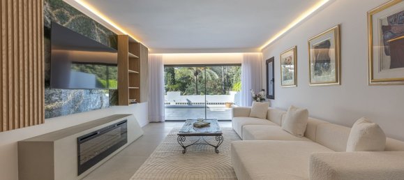 3 bedrooms Apartment in Marbella, Spain No. 122412 19