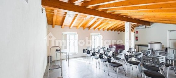 Oficina en Sesto ed Uniti, Italy 480 m² No. 317757 3