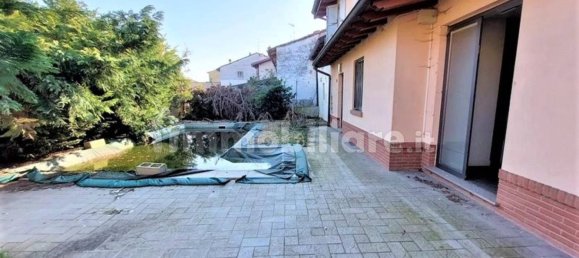 Oficina en Sesto ed Uniti, Italy 480 m² No. 317757 12