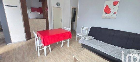 Здание с 1 спальней в Жонзак, Франция № 303989 3