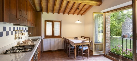 9 bedrooms House in Gaiole in Chianti, Italy No. 211993 9