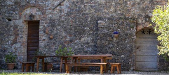 9 bedrooms House in Gaiole in Chianti, Italy No. 211993 12