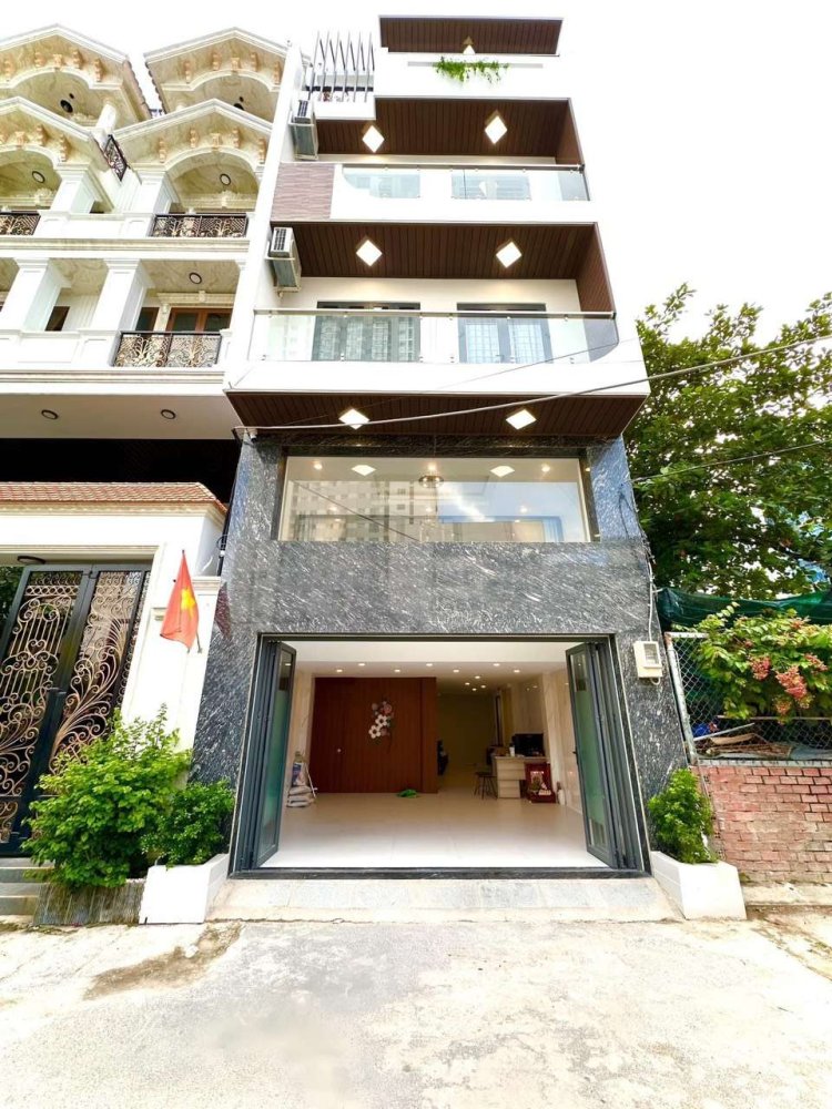 71.5m² Townhouse in District 7, Vietnam No. 13912