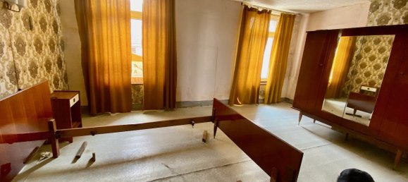 2 Schlafzimmer Haus in Louvroil, France, Nr. 92634 5