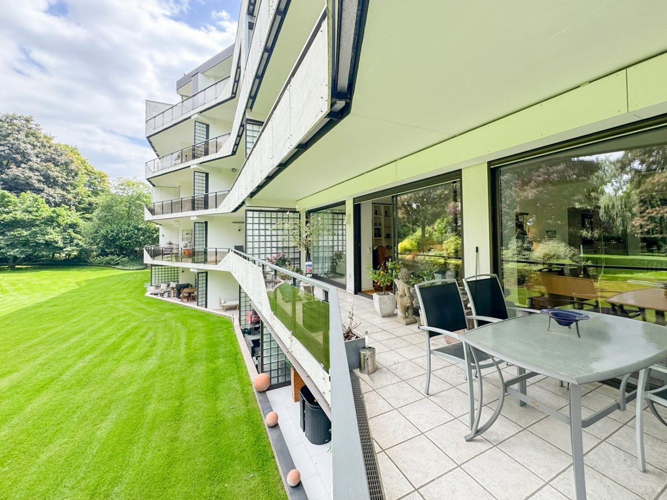 1 bedroom Apartment in Dusseldorf, Germany No. 228621