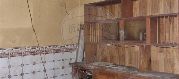 3 bedrooms House in Valbom, Portugal No. 25323 7