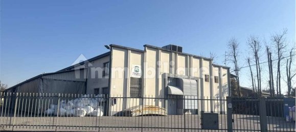 1غرفة مستودع في Grumello del Monte, Italy رقم 266557 15