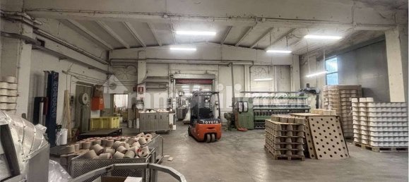 1غرفة مستودع في Grumello del Monte, Italy رقم 266557 5