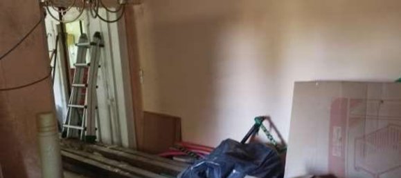 9 rooms Apartment in Cocquio-Trevisago, Italy No. 184525 16