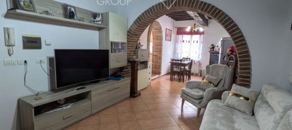 8-Zimmer Haus in Castiglione del Lago, Italy, Nr. 73325 2