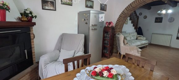 8-Zimmer Haus in Castiglione del Lago, Italy, Nr. 73325 6